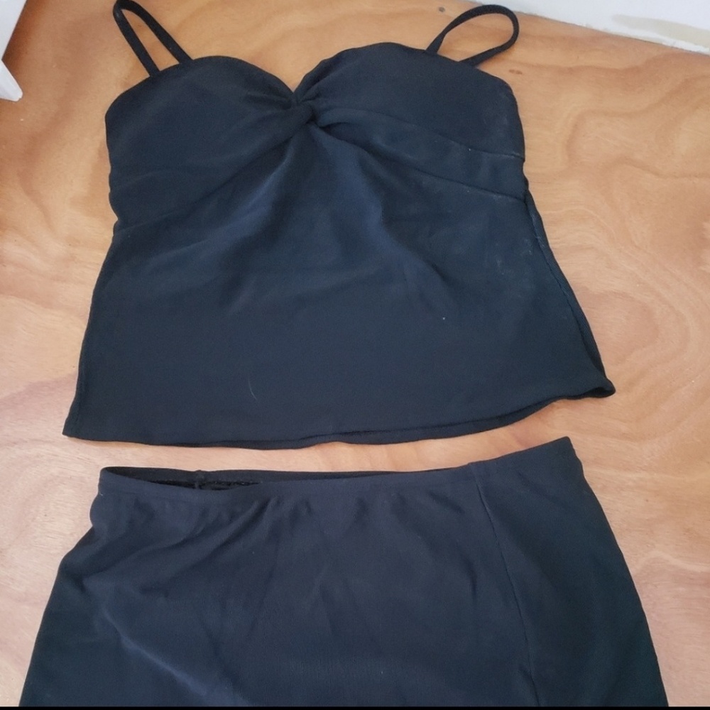 Lands End black ribbed swimsuit